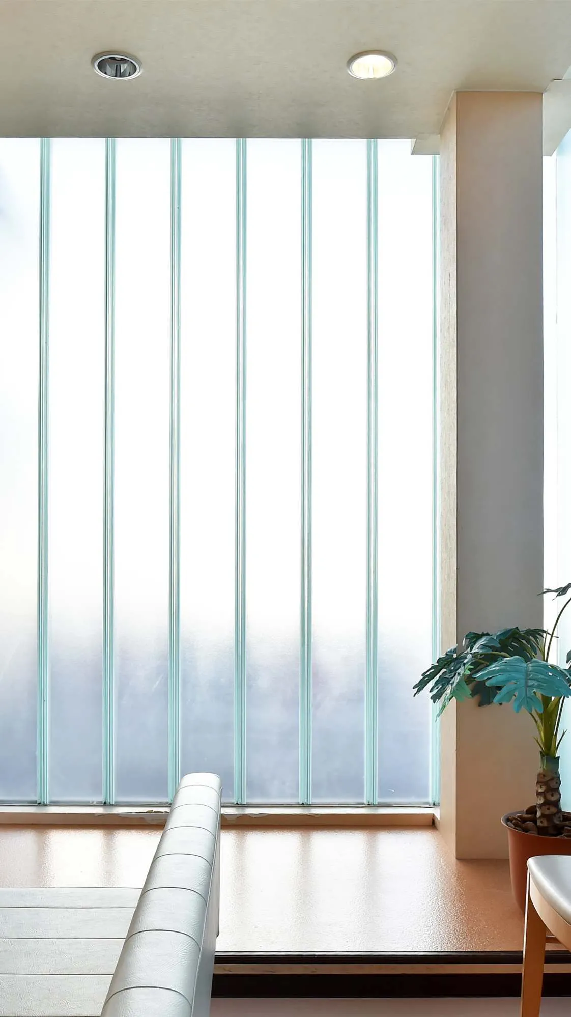 患者さまを自身の家族の様に想うご家族で安心して通っていただける総合歯科医院です