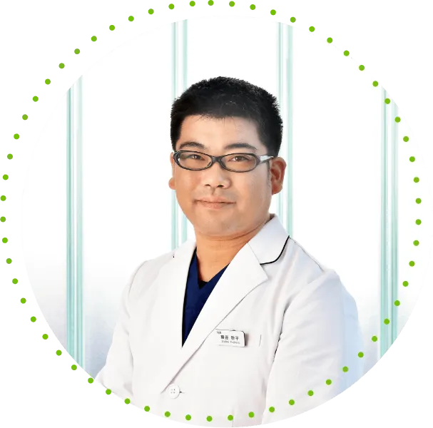 院長　藤原崇平